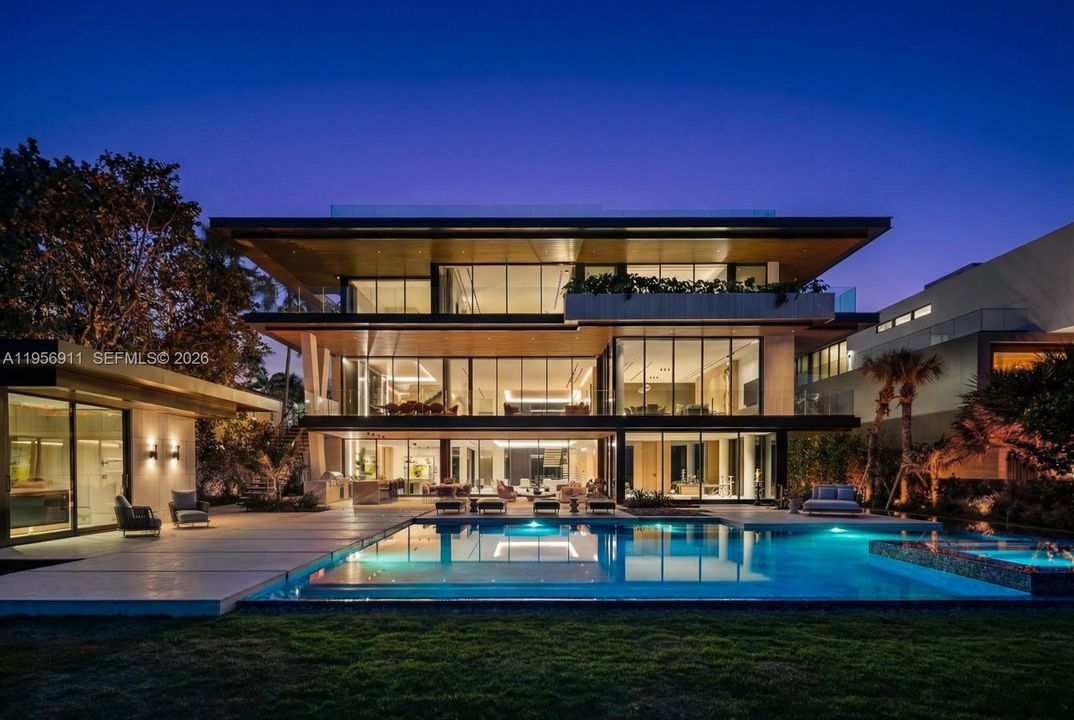 For Sale: $79,500,000 (7 beds, 12 baths, 17507 Square Feet)