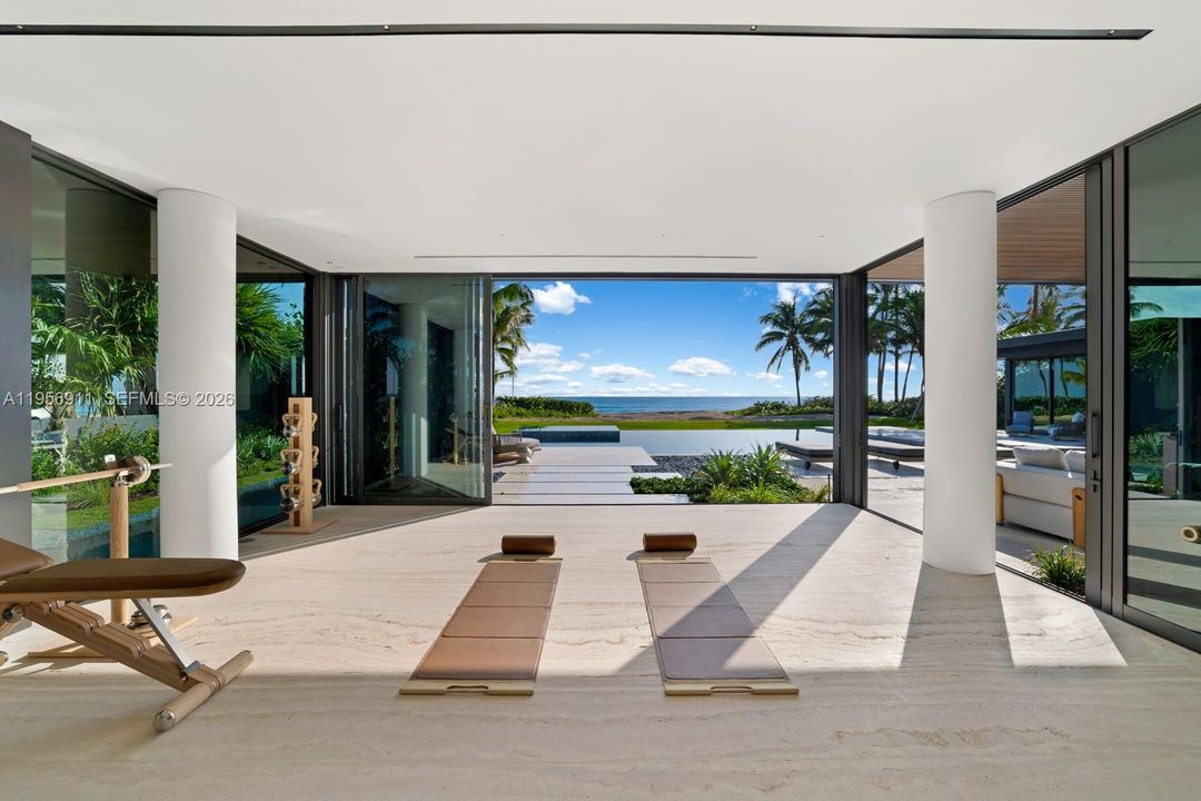 For Sale: $79,500,000 (7 beds, 12 baths, 17507 Square Feet)