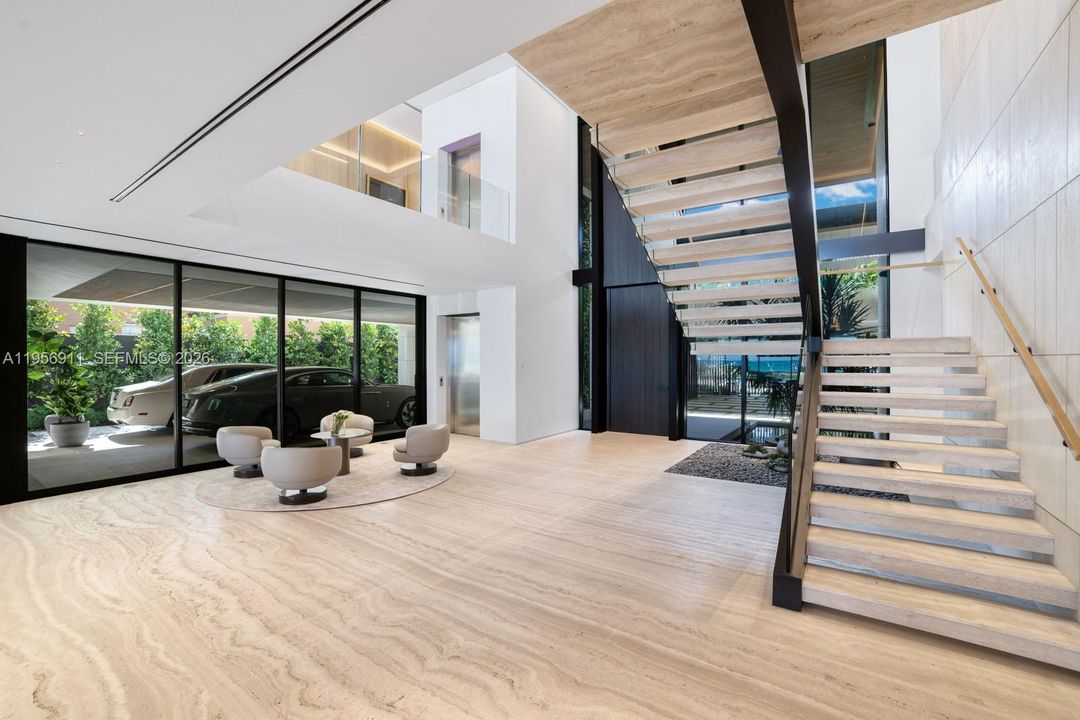For Sale: $79,500,000 (7 beds, 12 baths, 17507 Square Feet)