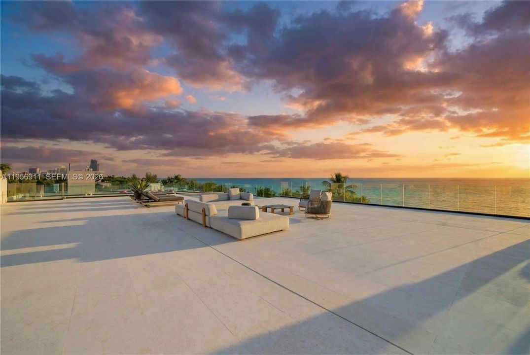 For Sale: $79,500,000 (7 beds, 12 baths, 17507 Square Feet)