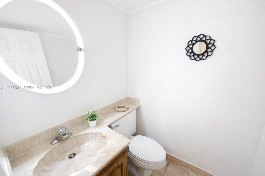 Active With Contract: $159,900 (3 beds, 2 baths, 1760 Square Feet)