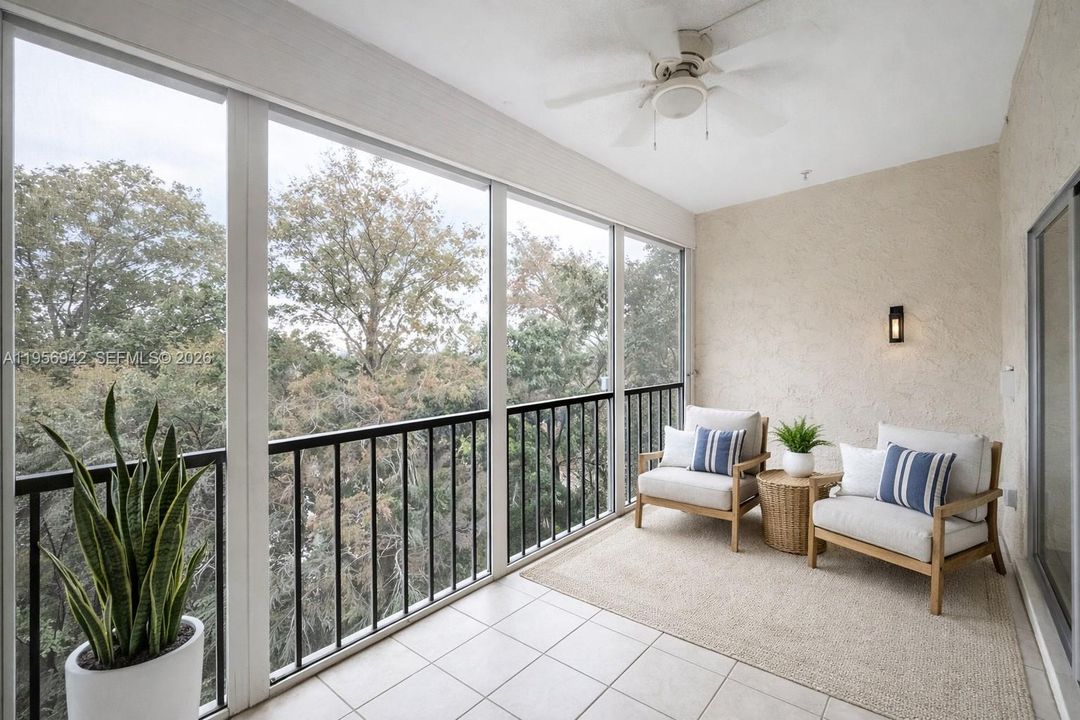 Active With Contract: $159,900 (3 beds, 2 baths, 1760 Square Feet)
