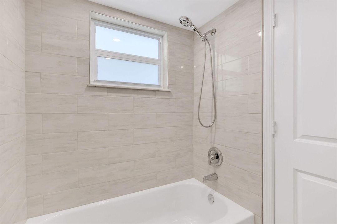 24-web-or-mls-5P1A8813