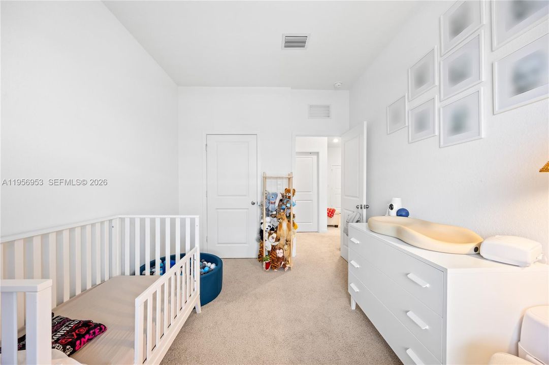 For Sale: $479,000 (3 beds, 2 baths, 1597 Square Feet)