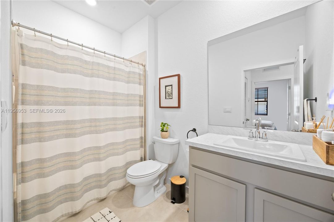 For Sale: $479,000 (3 beds, 2 baths, 1597 Square Feet)