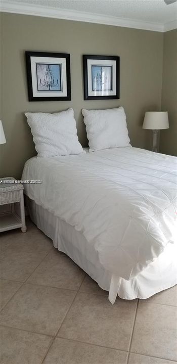 For Rent: $2,400 (3 beds, 2 baths, 1259 Square Feet)