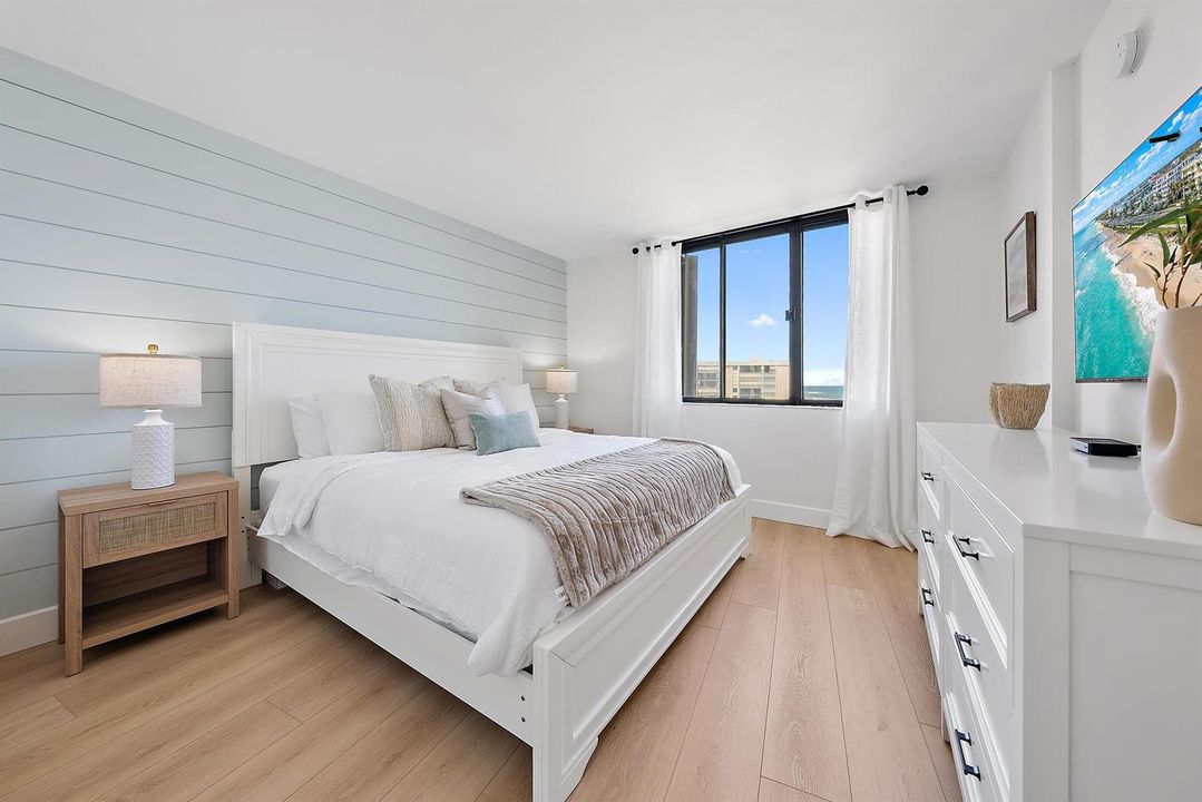 300 Ocean Trail Way, 1202-8