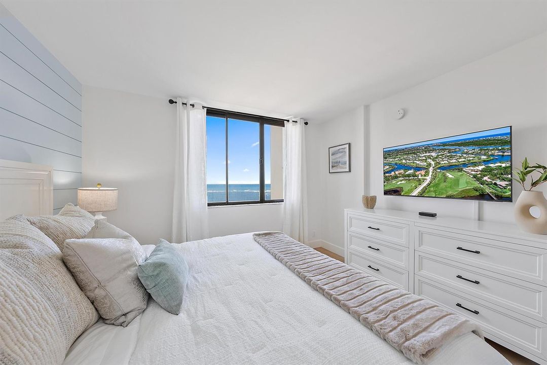 300 Ocean Trail Way, 1202-9