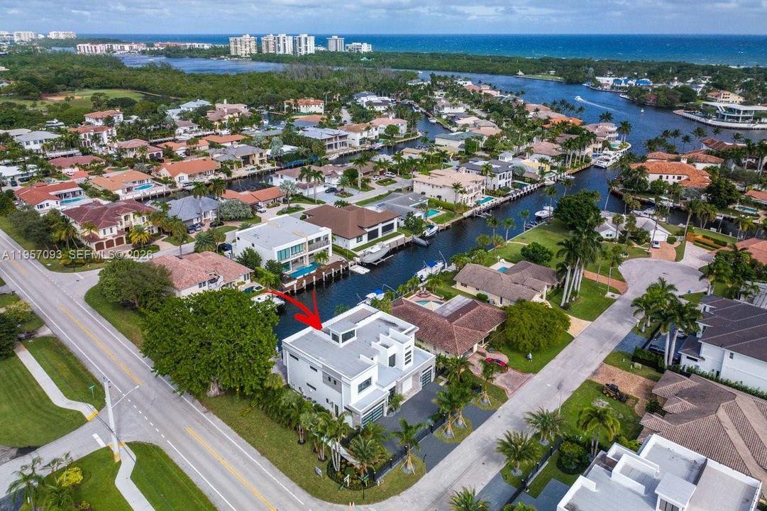 For Sale: $7,750,000 (6 beds, 5 baths, 4910 Square Feet)