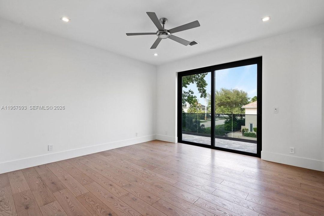 For Sale: $7,750,000 (6 beds, 5 baths, 4910 Square Feet)