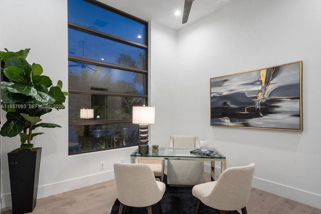 For Sale: $7,750,000 (6 beds, 5 baths, 4910 Square Feet)