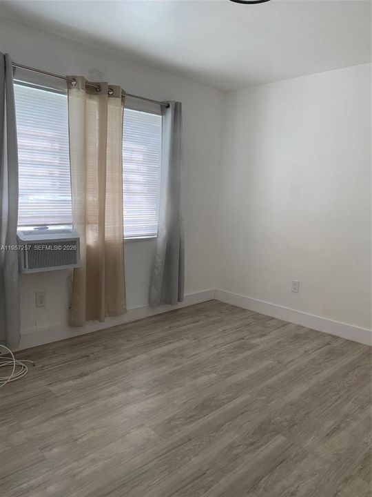 Recientemente alquilado: $1,500 (1 camas, 1 baños, 9234 Pies cuadrados)