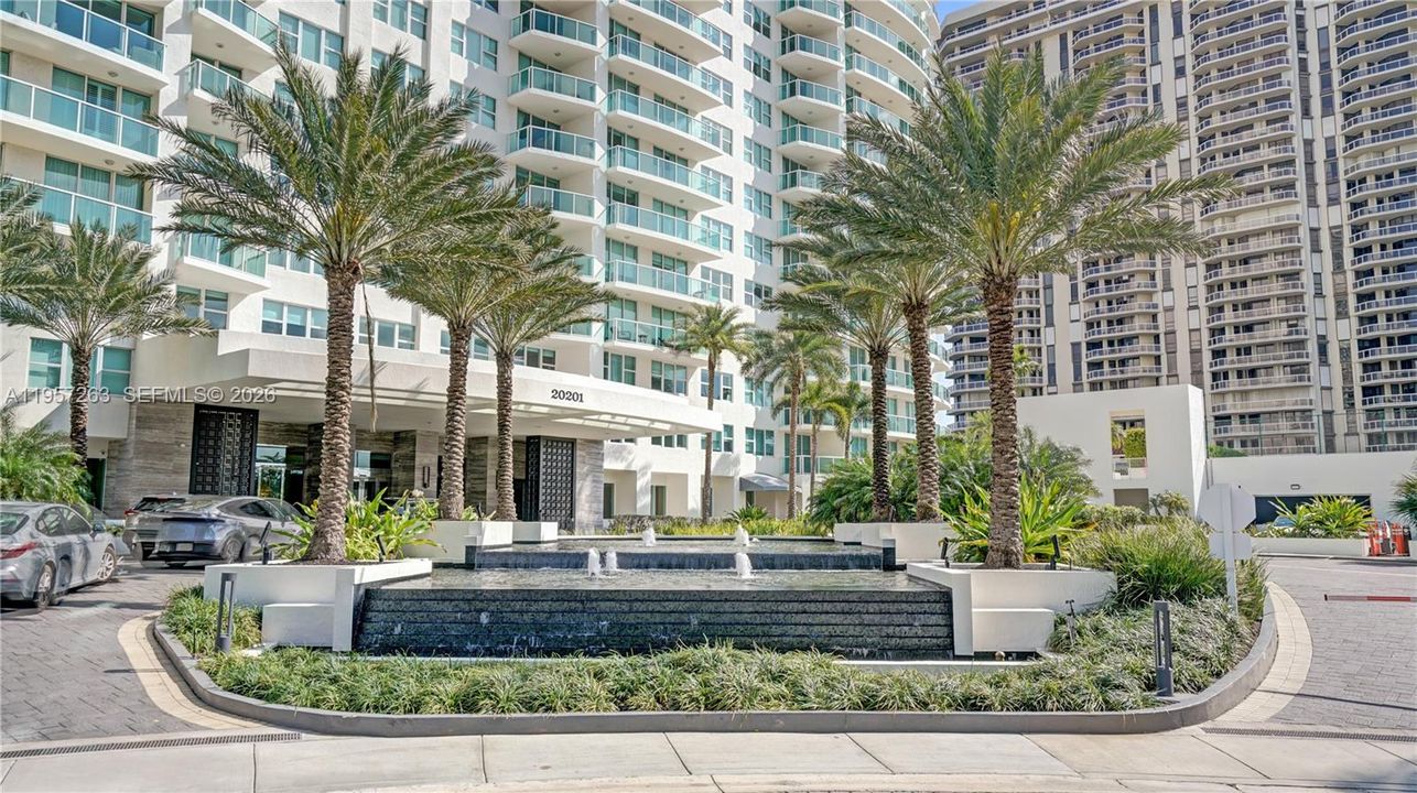 Vendido Recientemente: $1,635,000 (3 camas, 3 baños, 3264 Pies cuadrados)