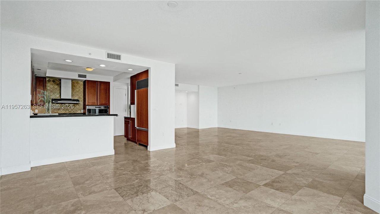 Vendido Recientemente: $1,635,000 (3 camas, 3 baños, 3264 Pies cuadrados)