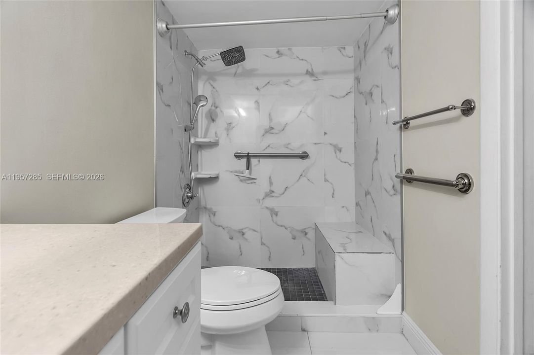 На продажу: $499,000 (3 спален, 3 ванн, 1839 Квадратных фут)