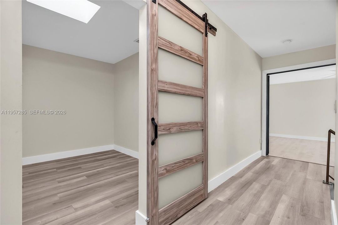 На продажу: $499,000 (3 спален, 3 ванн, 1839 Квадратных фут)