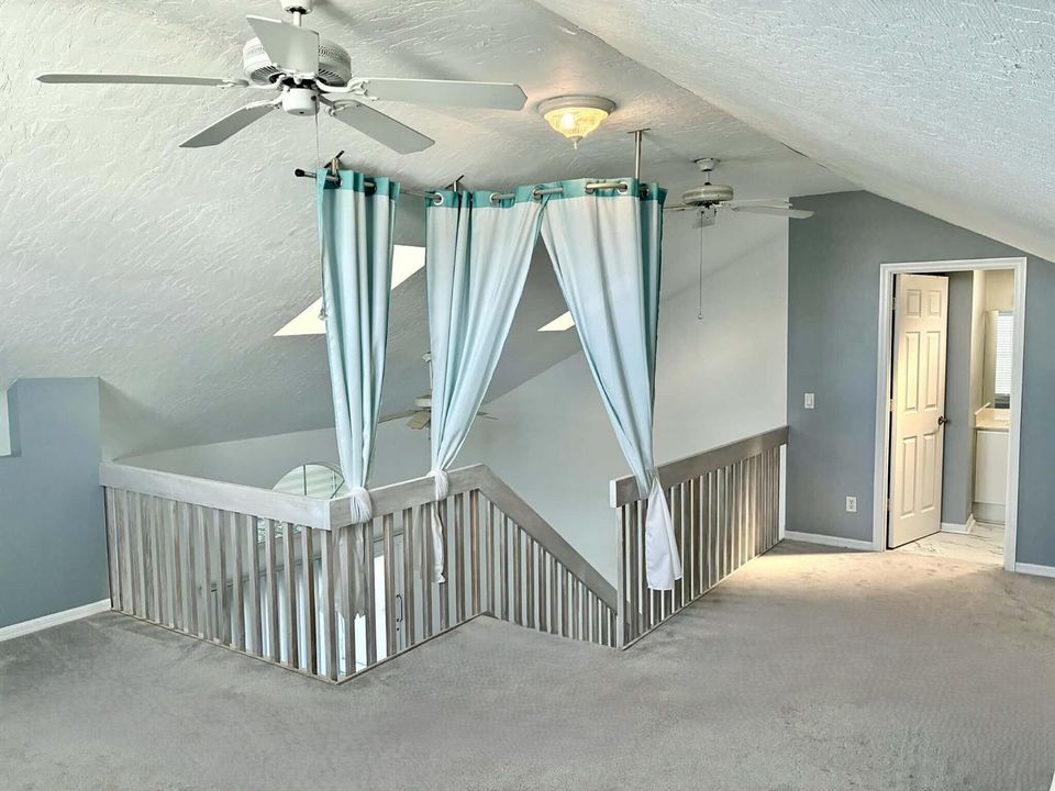 Loft / Master Suite?