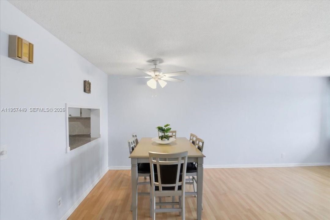 En Venta: $158,000 (1 camas, 1 baños, 770 Pies cuadrados)