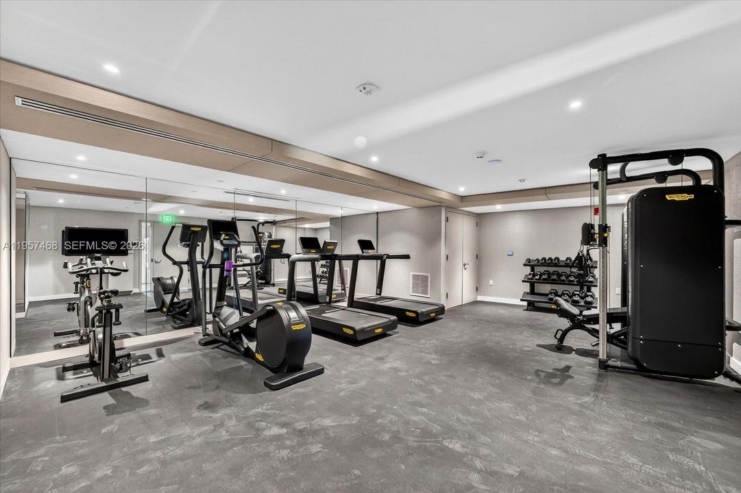 For Sale: $3,850,000 (4 beds, 4 baths, 2502 Square Feet)