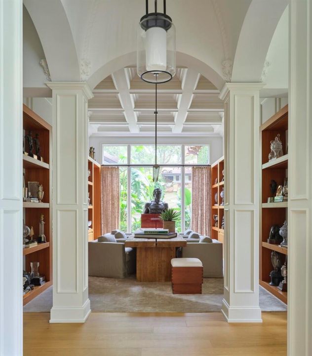 Dining/Trophy Room