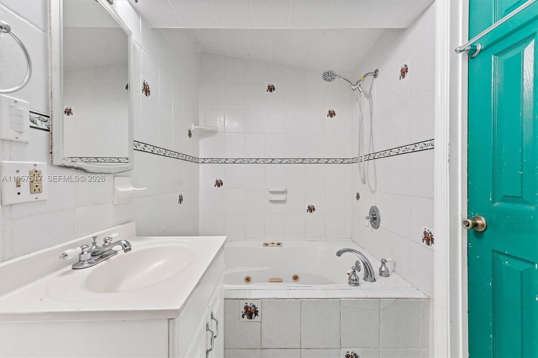 En Venta: $395,000 (3 camas, 2 baños, 914 Pies cuadrados)