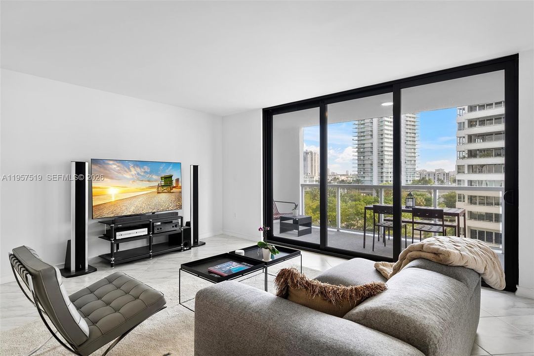 Activo con contrato: $949,000 (2 camas, 2 baños, 1190 Pies cuadrados)