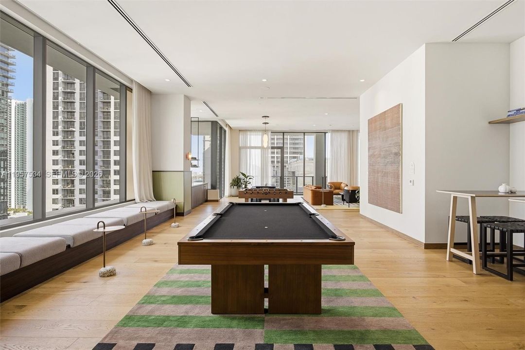 Vendido Recientemente: $434,500 (0 camas, 1 baños, 350 Pies cuadrados)