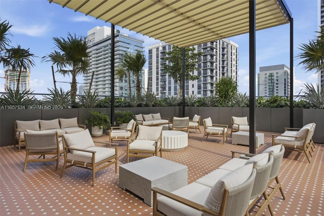 Vendido Recientemente: $434,500 (0 camas, 1 baños, 350 Pies cuadrados)