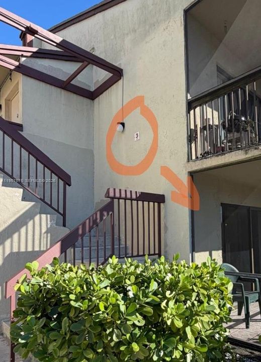 Activo con contrato: $160,000 (2 camas, 2 baños, 816 Pies cuadrados)