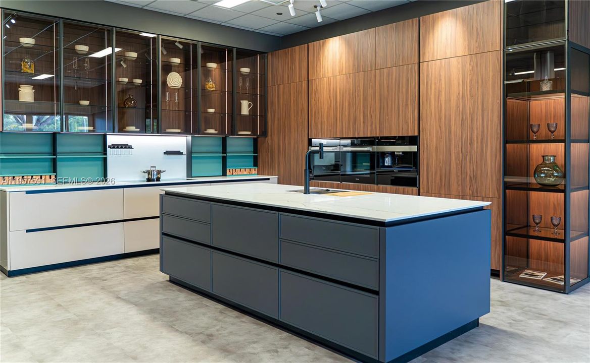 На продажу: $700,000 (0 спален, 0 ванн, 0 Квадратных фут)