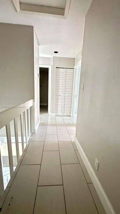 Activo con contrato: $190,000 (3 camas, 2 baños, 1690 Pies cuadrados)