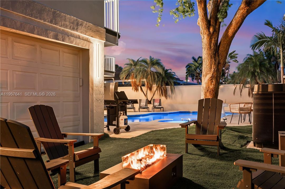 En Venta: $1,690,000 (6 camas, 4 baños, 4865 Pies cuadrados)