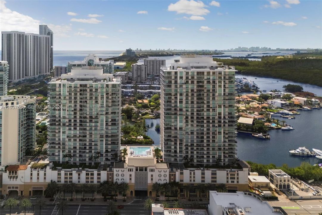 For Sale: $1,899,000 (3 beds, 3 baths, 1892 Square Feet)