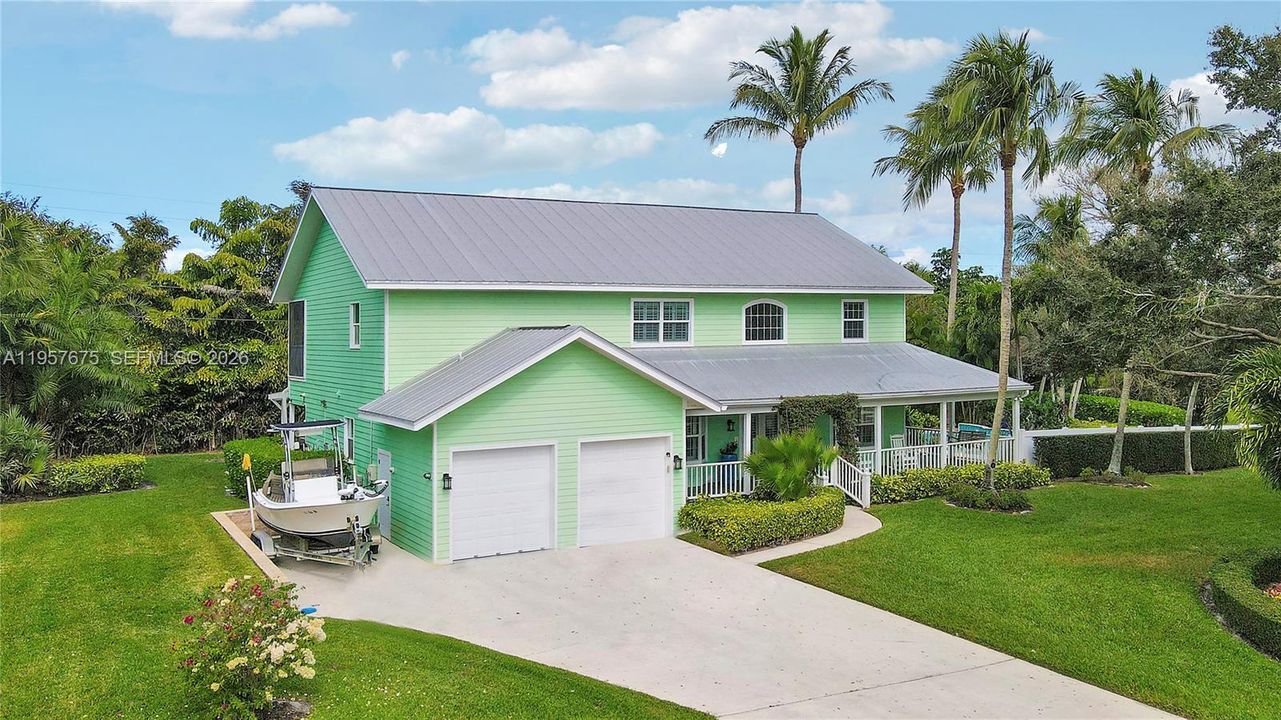 For Sale: $1,890,000 (4 beds, 3 baths, 2778 Square Feet)