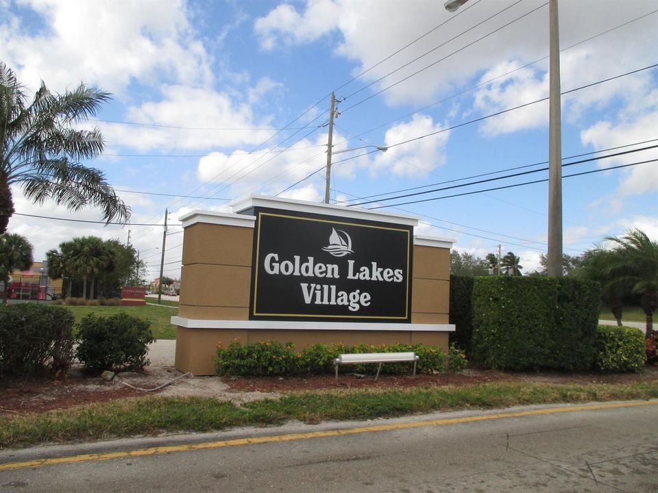 Entrance Sign