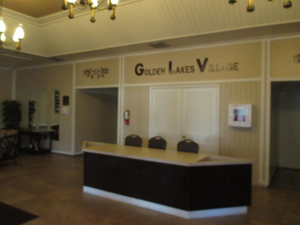 Aud Foyer