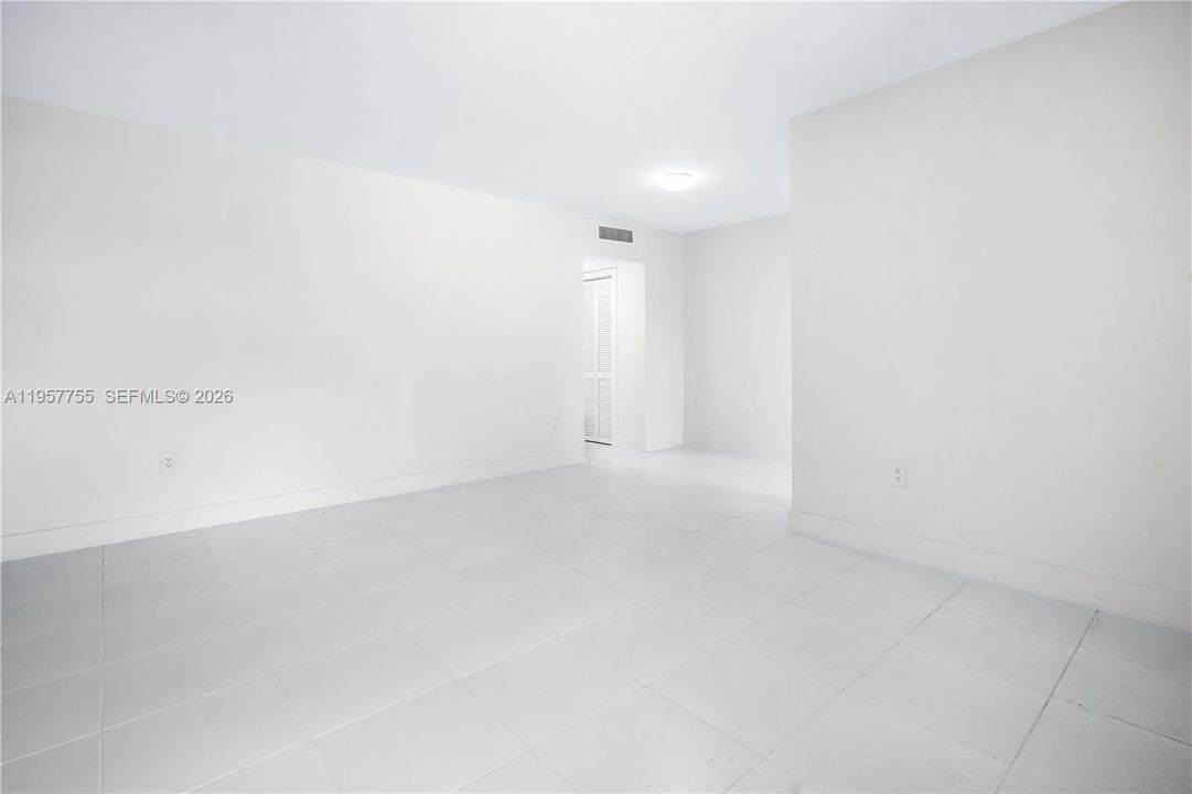 En Renta: $1,500 (1 camas, 1 baños, 32506 Pies cuadrados)