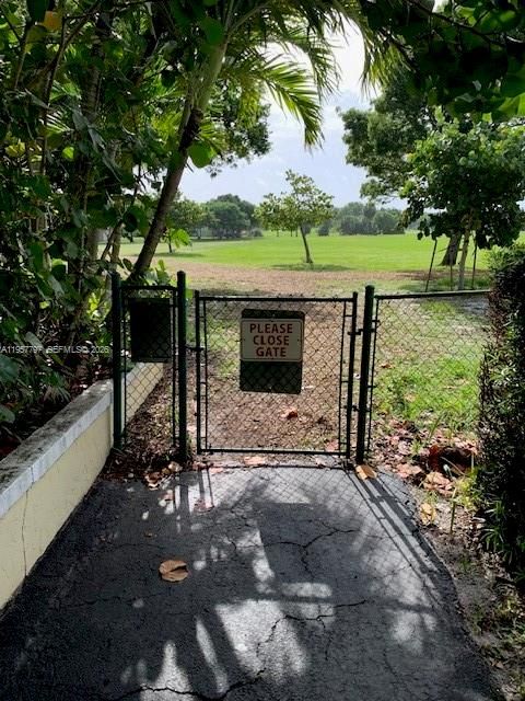 Private Entrance to Jupiter Beach & Heart Trail