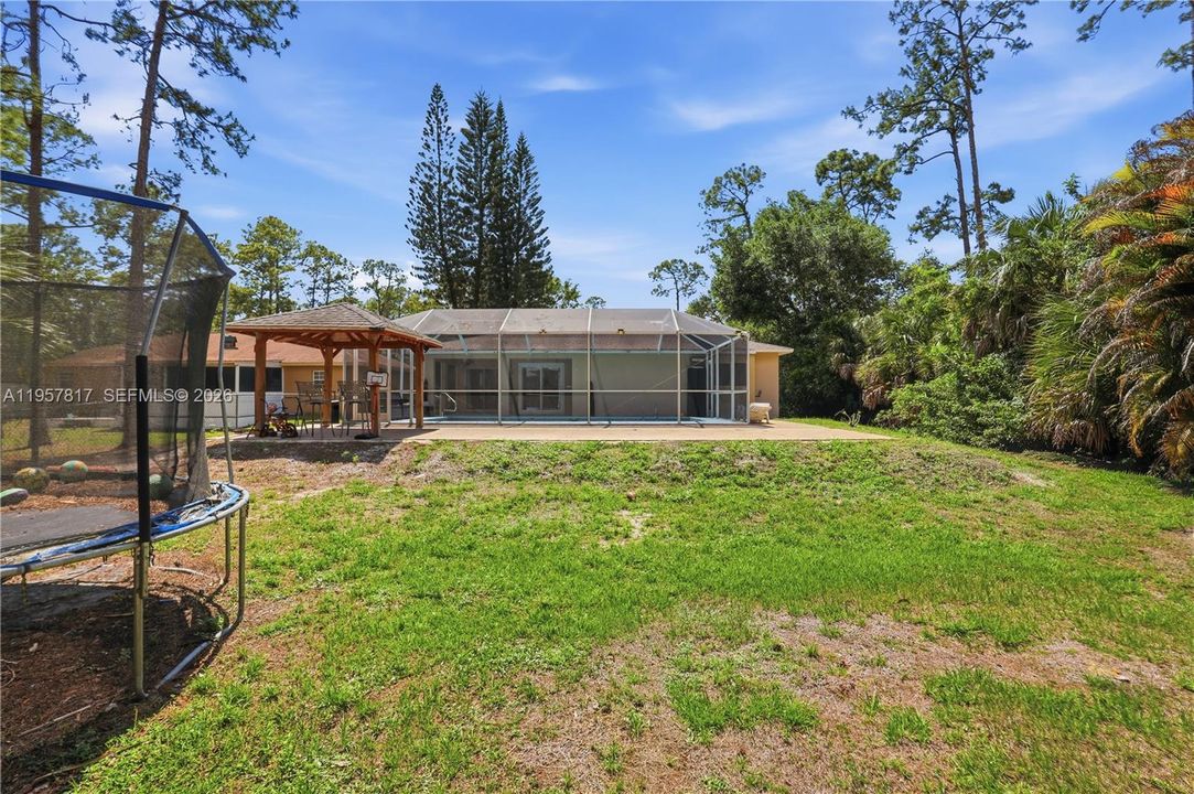 En Venta: $519,000 (3 camas, 2 baños, 1956 Pies cuadrados)