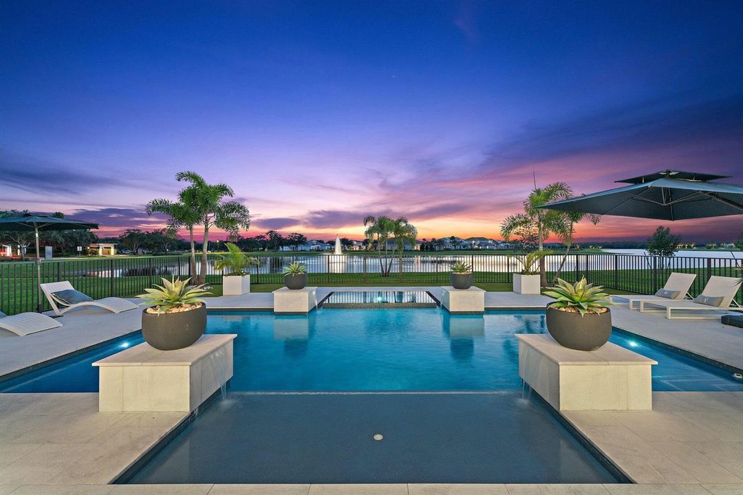 Pool & Deck