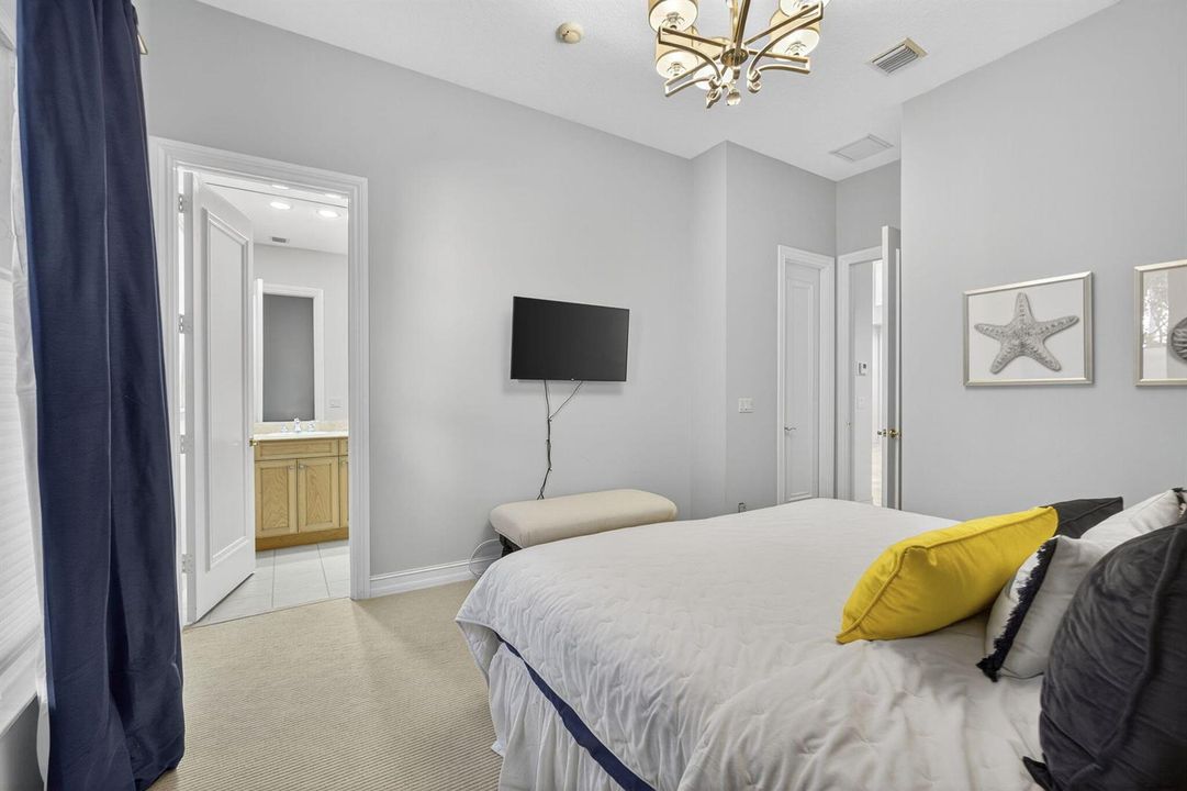 Second guest bedroom