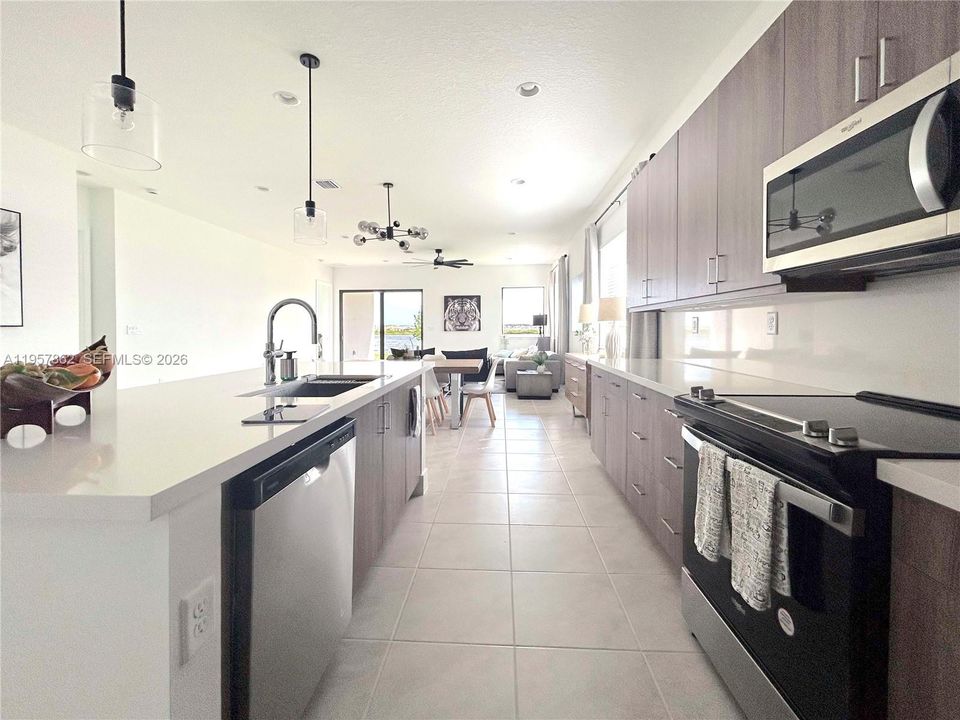 For Rent: $3,950 (4 beds, 3 baths, 0 Square Feet)