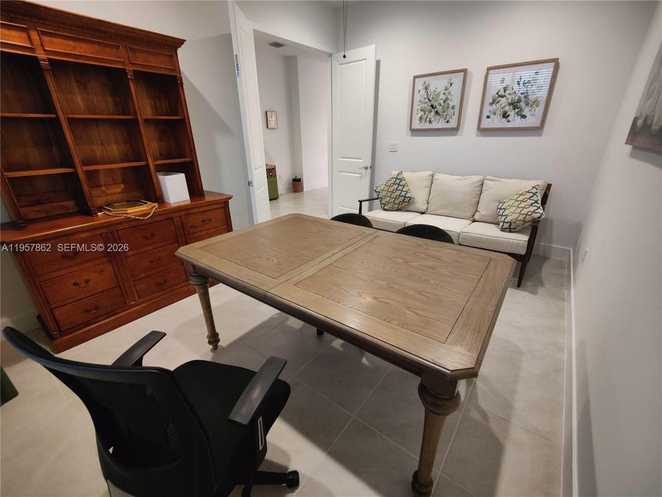 For Rent: $3,950 (4 beds, 3 baths, 0 Square Feet)