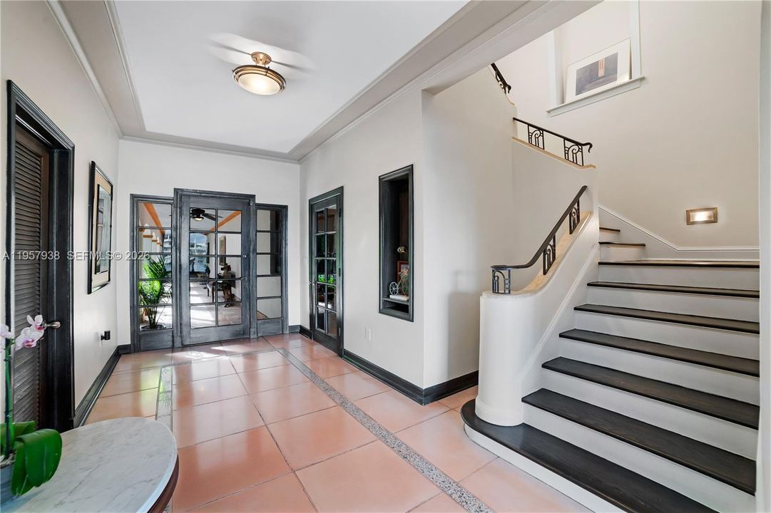 For Sale: $14,500,000 (5 beds, 5 baths, 3985 Square Feet)
