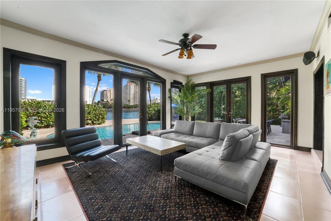 For Sale: $14,500,000 (5 beds, 5 baths, 3985 Square Feet)