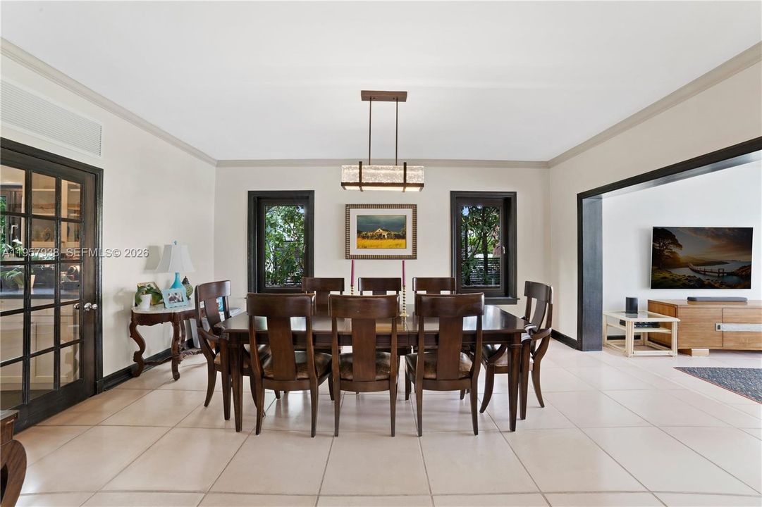 For Sale: $14,500,000 (5 beds, 5 baths, 3985 Square Feet)
