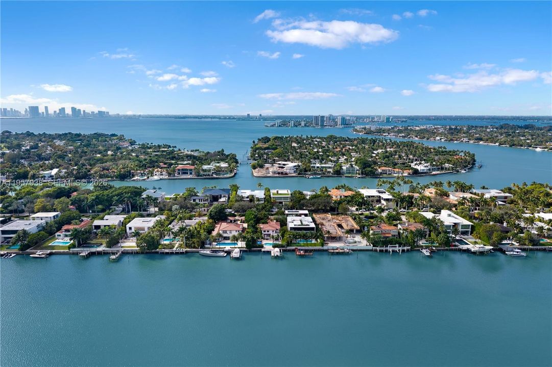 For Sale: $14,500,000 (5 beds, 5 baths, 3985 Square Feet)