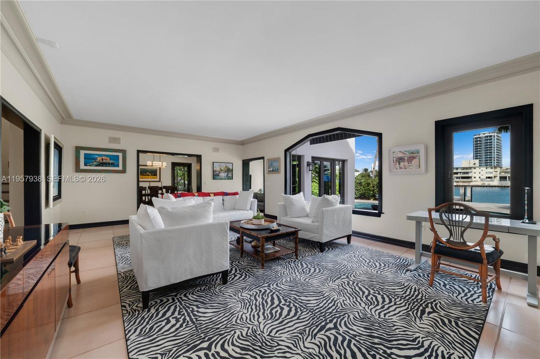 For Sale: $14,500,000 (5 beds, 5 baths, 3985 Square Feet)