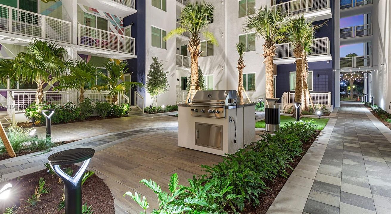 В аренду: $2,751 (1 спален, 1 ванн, 672 Квадратных фут)