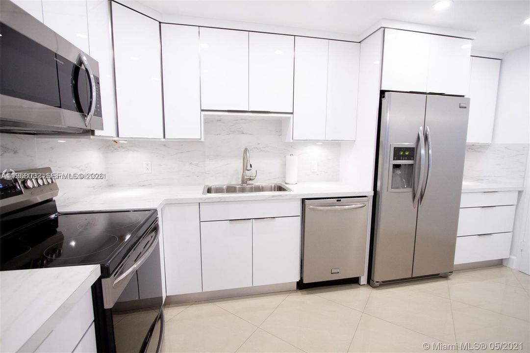 En Venta: $480,000 (1 camas, 1 baños, 789 Pies cuadrados)